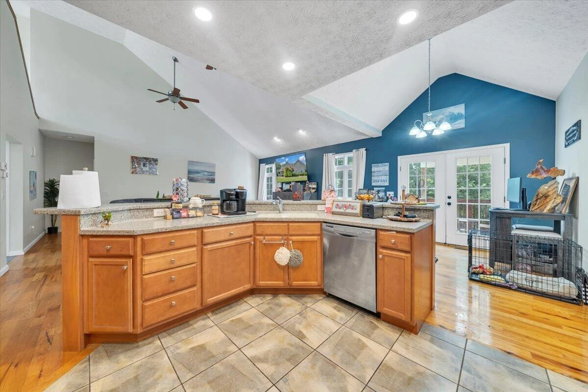 315 Horseshoe Farm RD - Photo 8
