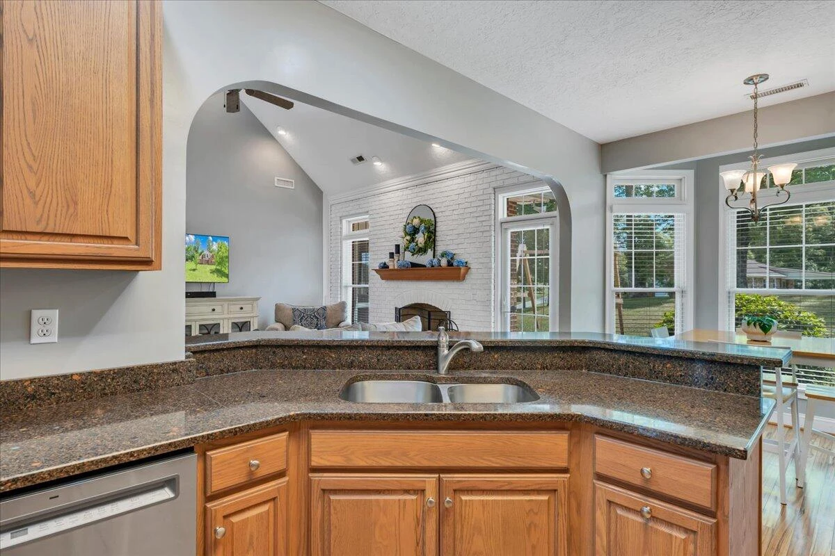231 Freedom LN - Photo 22