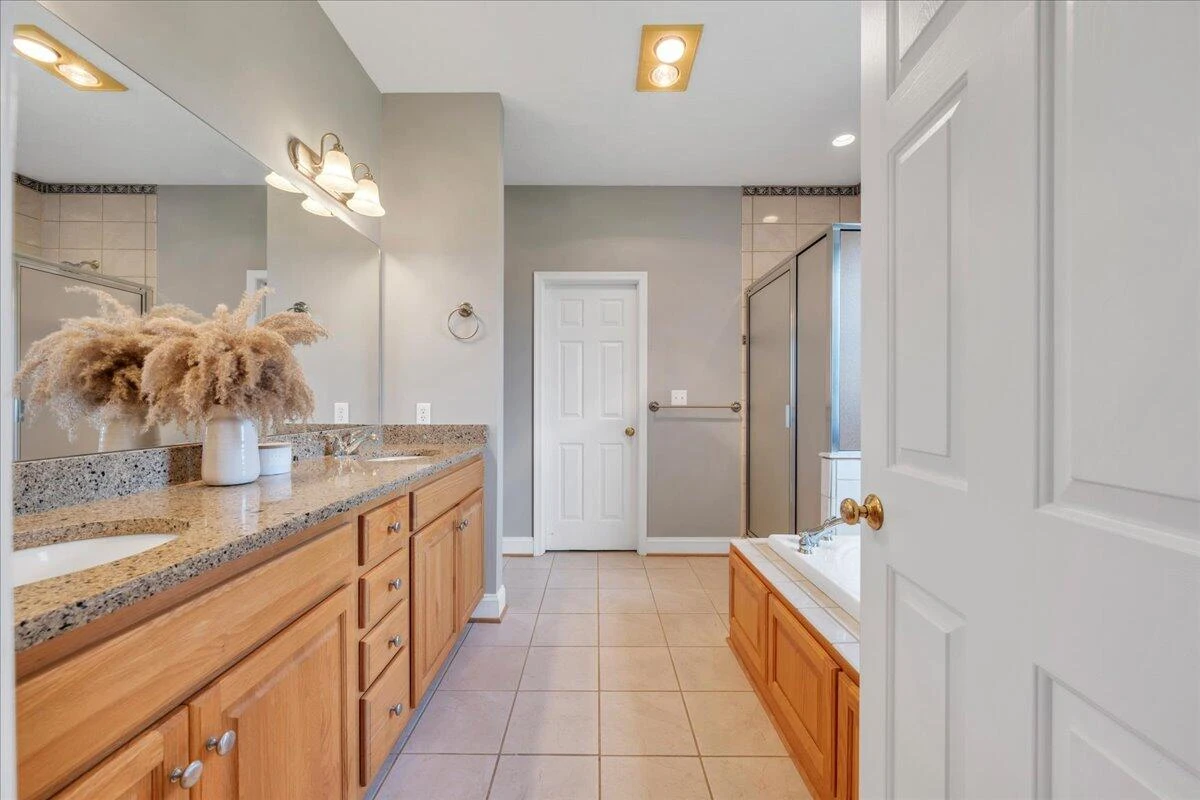 231 Freedom LN - Photo 31