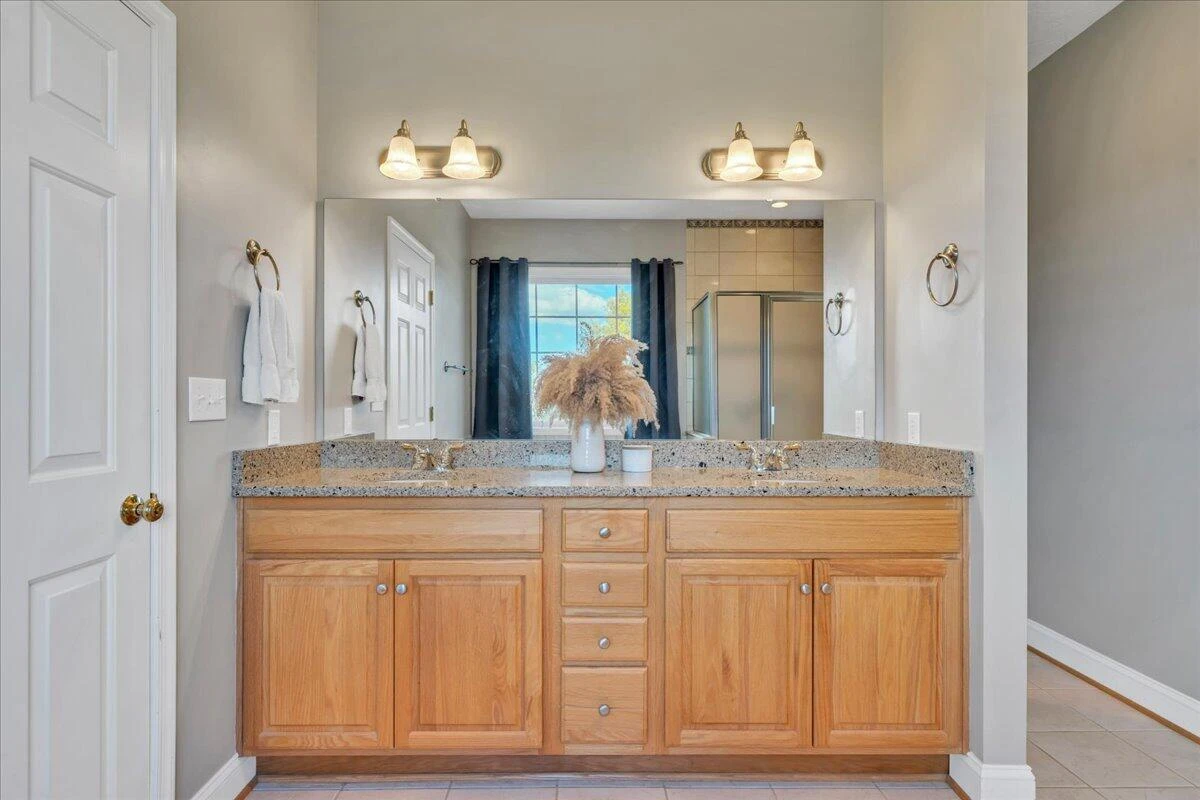 231 Freedom LN - Photo 33