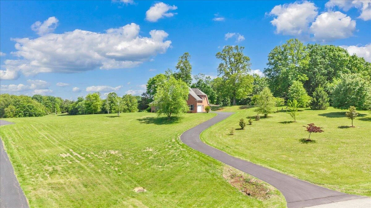 231 Freedom LN - Photo 60