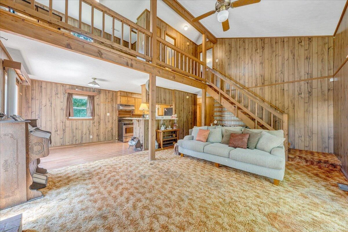 620 Varley LN - Photo 8