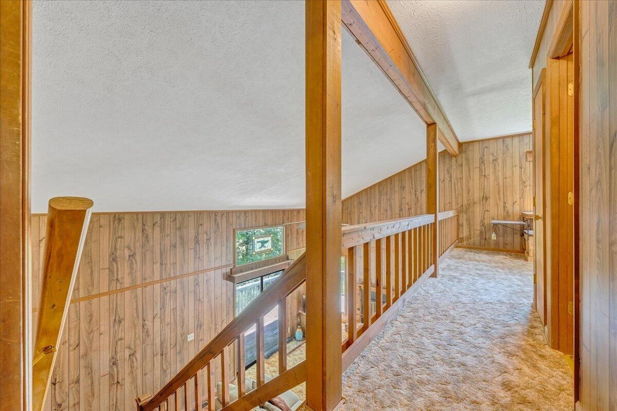 620 Varley LN - Photo 34