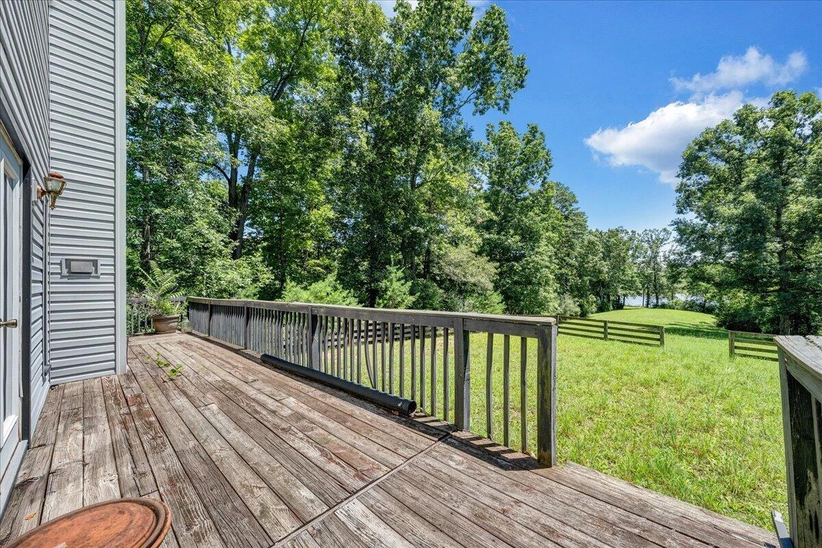620 Varley LN - Photo 37