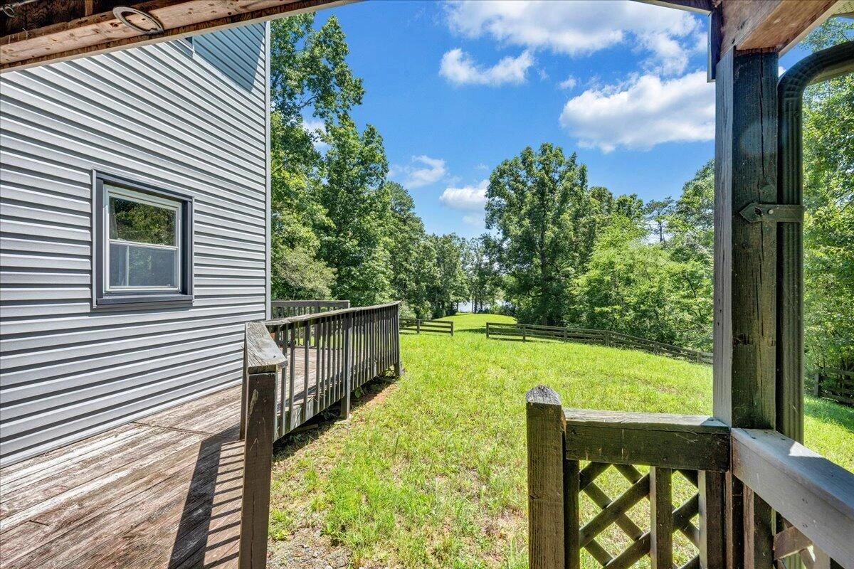 620 Varley LN - Photo 41