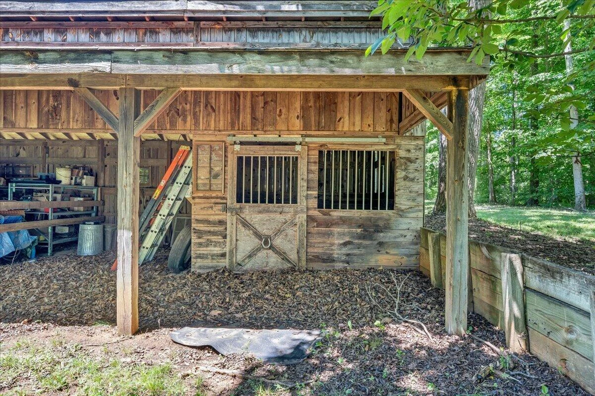 620 Varley LN - Photo 48