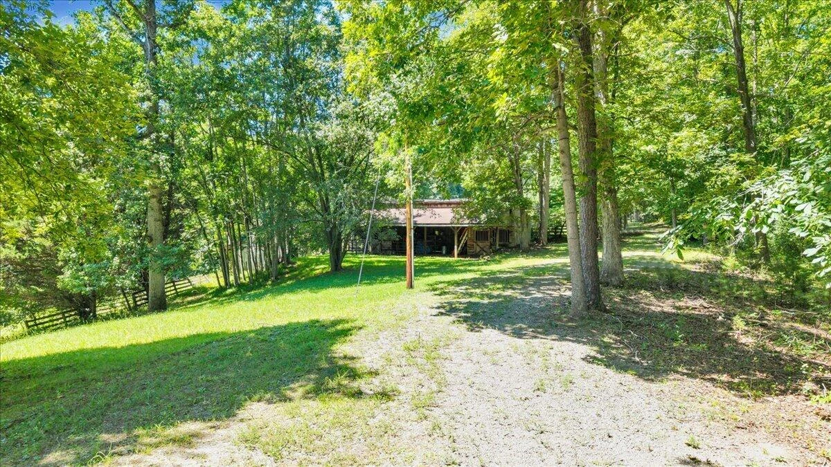620 Varley LN - Photo 52