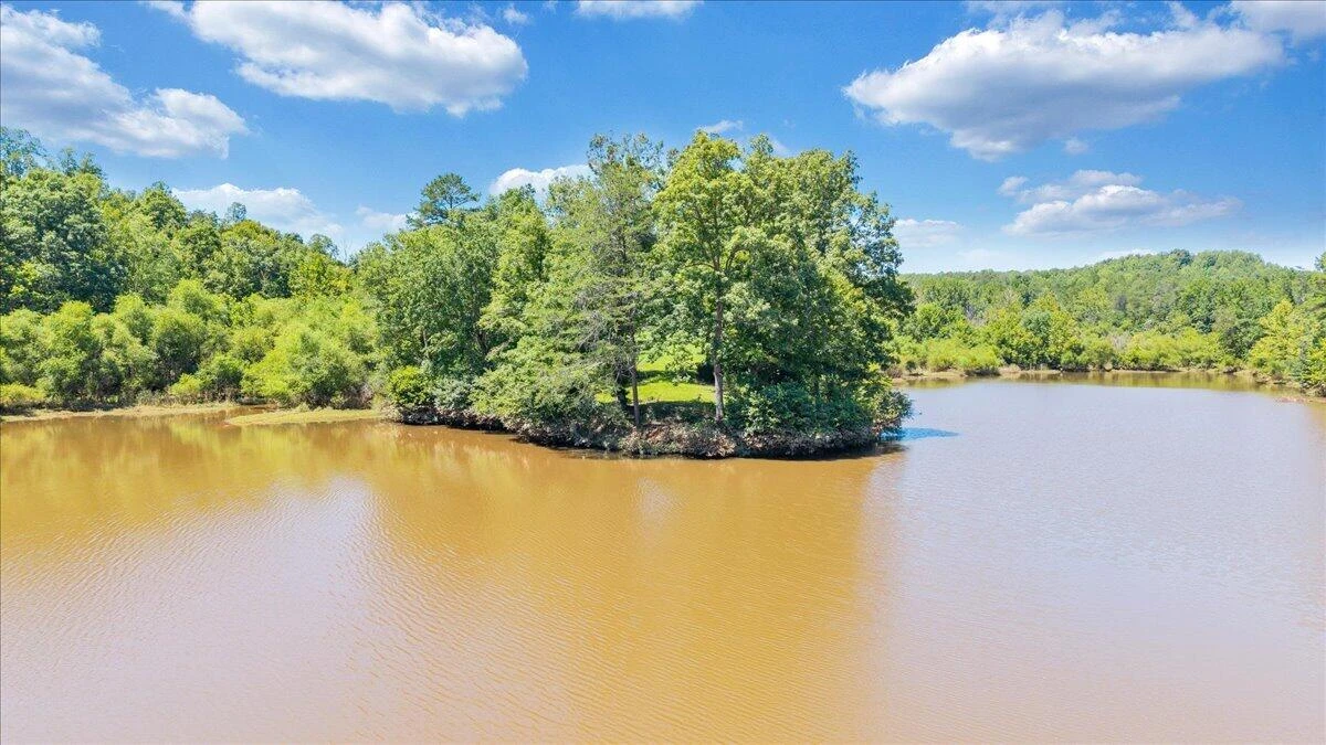 620 Varley LN - Photo 75