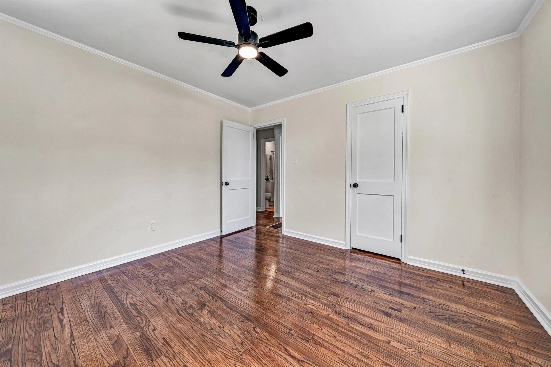 2542 Berkley AVE SW - Photo 20