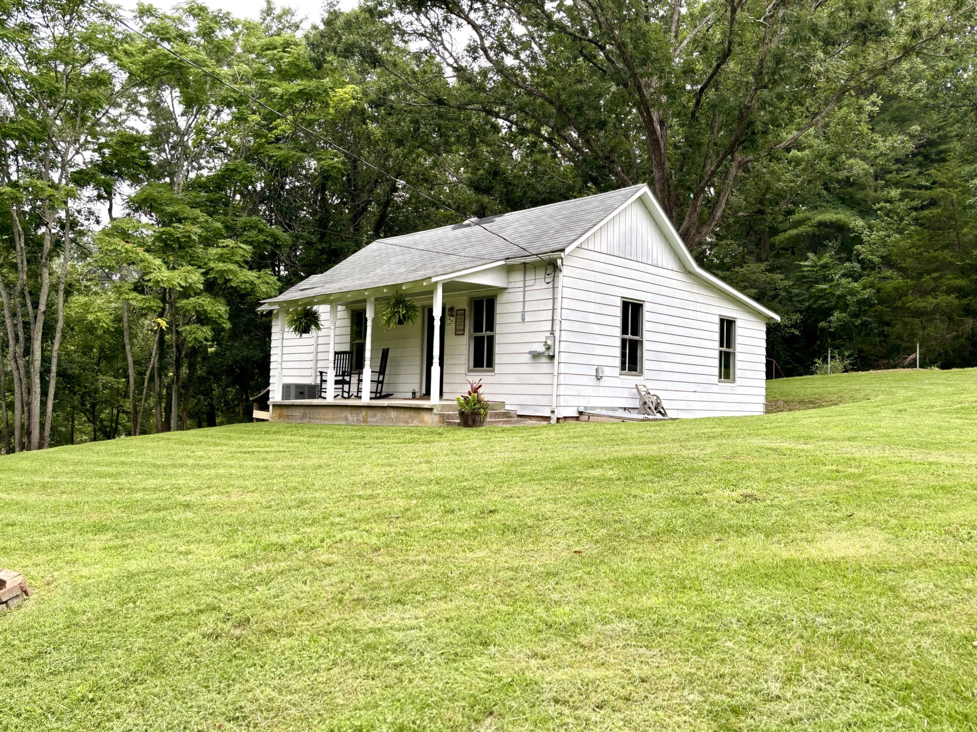 611 Mabry LN - Photo 19