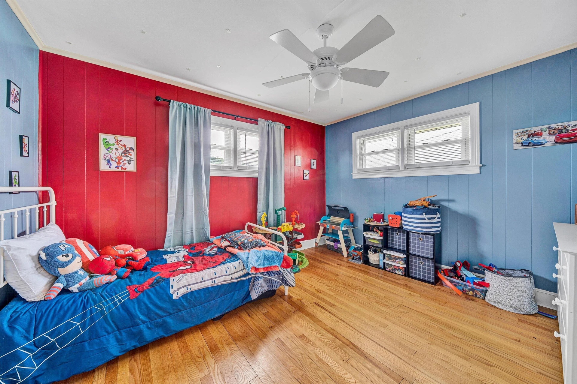 135 CENTER ST - Photo 17