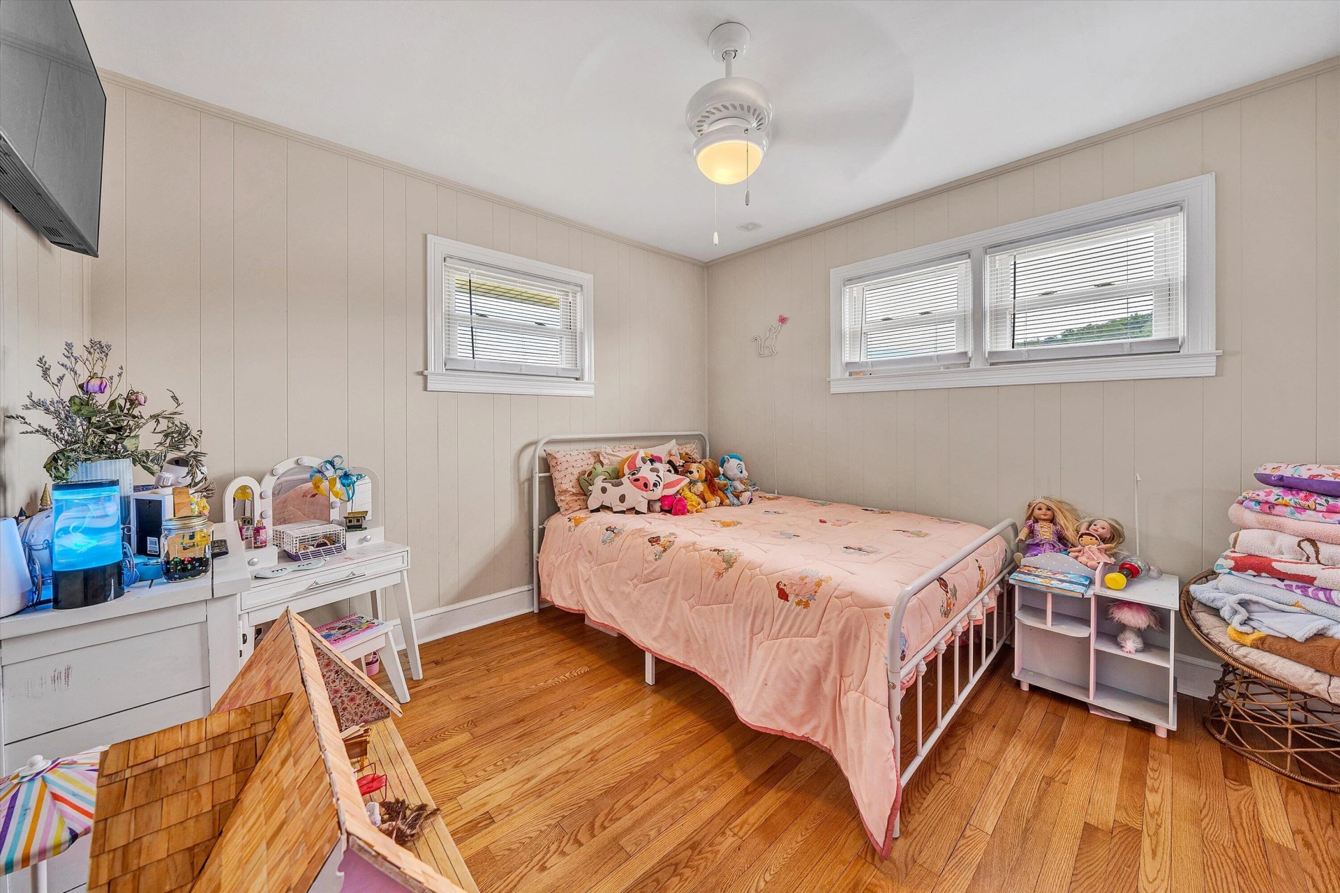 135 CENTER ST - Photo 21
