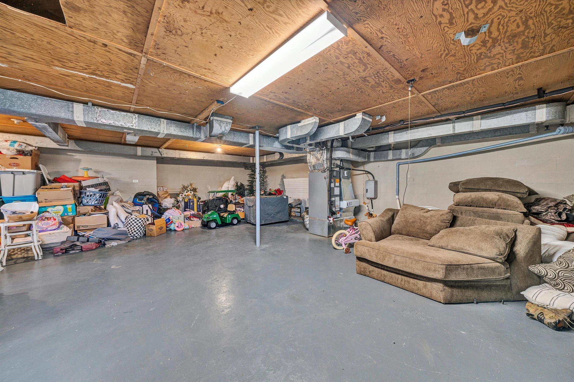 135 CENTER ST - Photo 23
