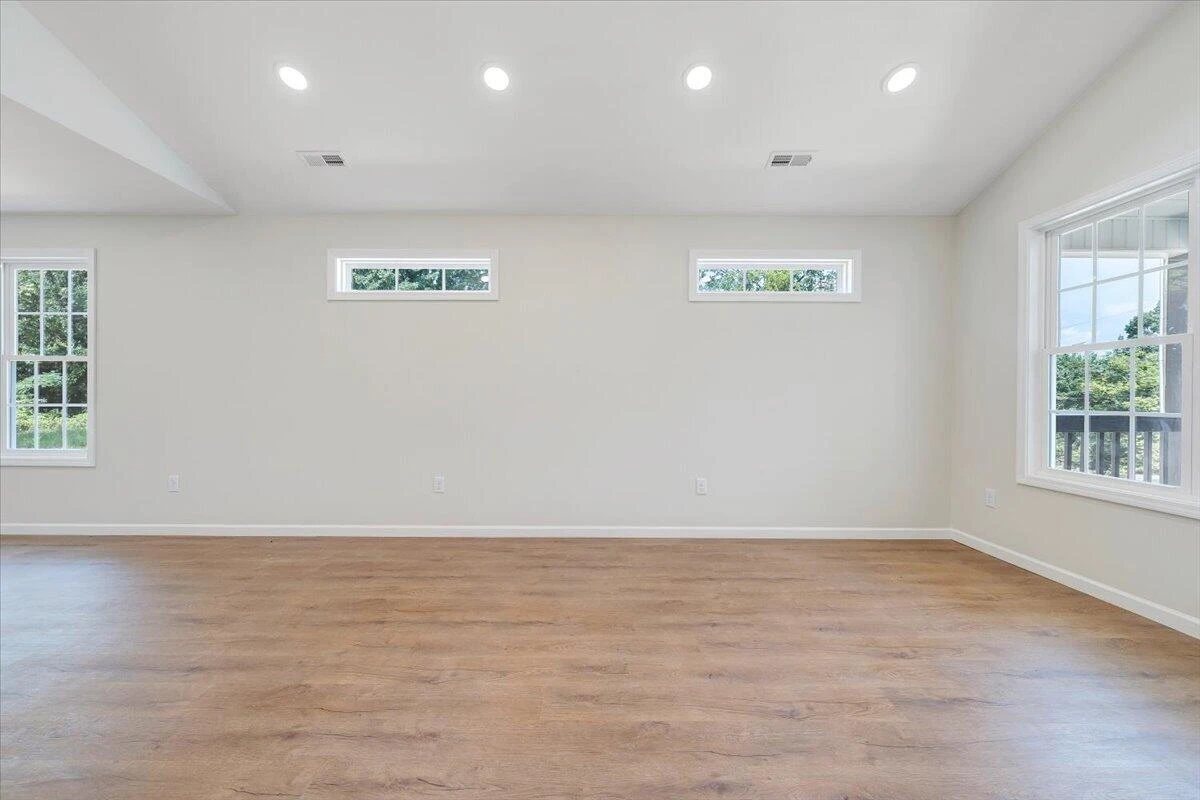 3704 Michigan AVE NW - Photo 5