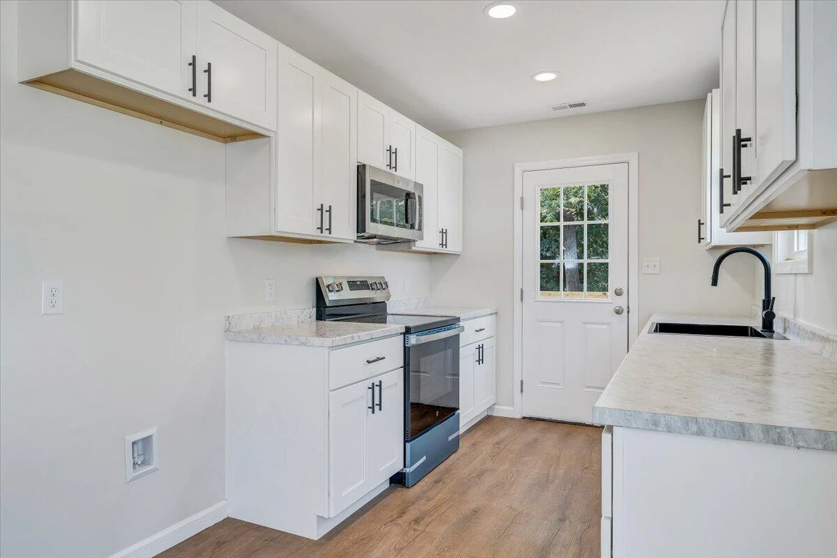 3704 Michigan AVE NW - Photo 10
