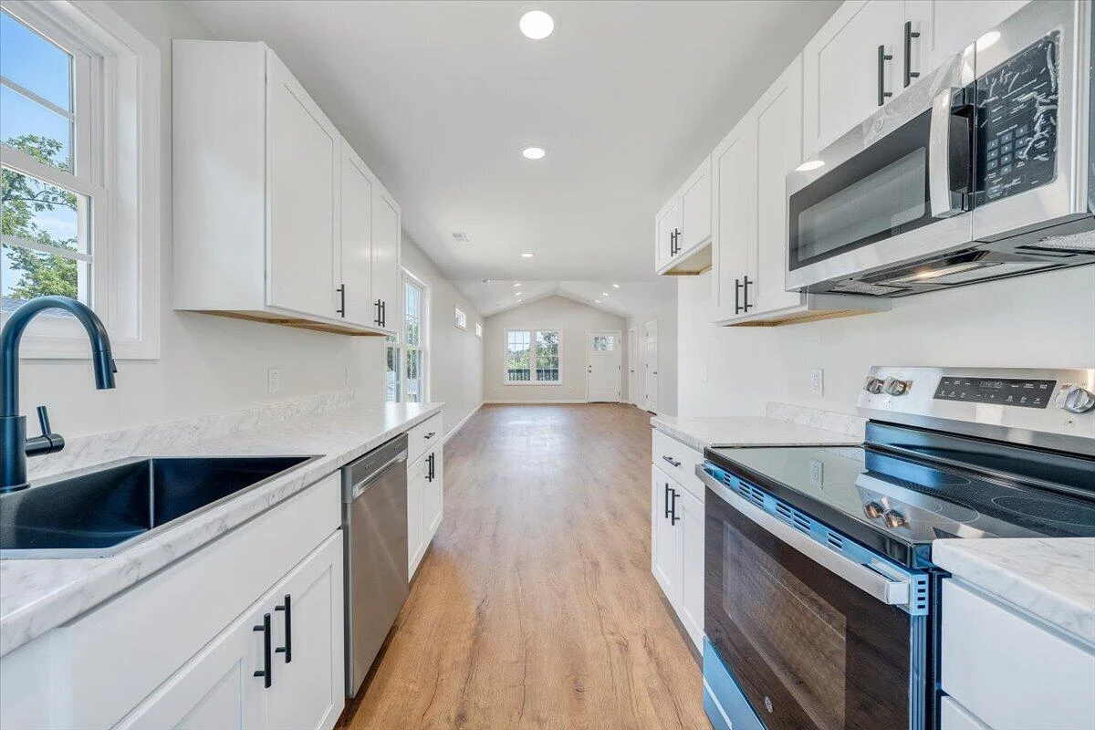3704 Michigan AVE NW - Photo 11