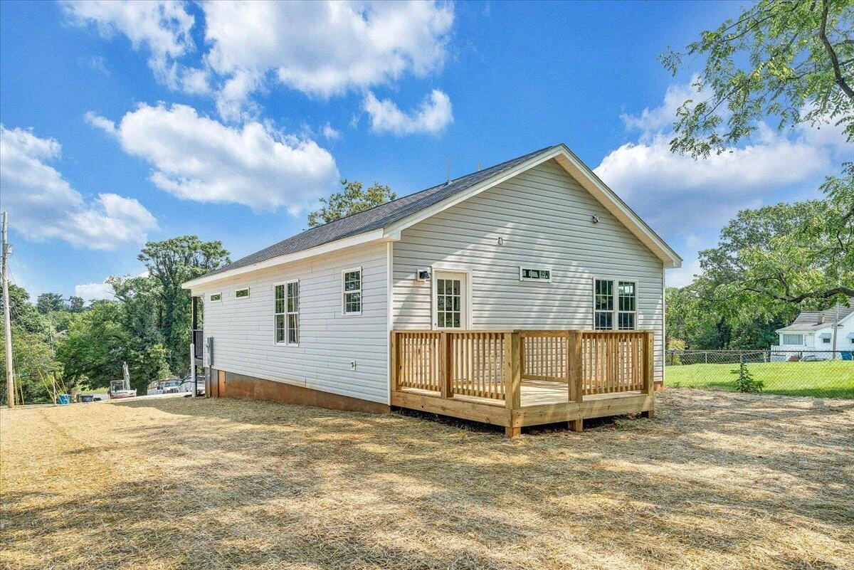 3704 Michigan AVE NW - Photo 22