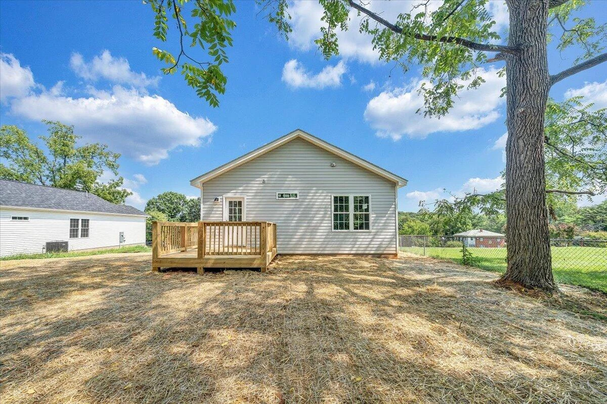 3704 Michigan AVE NW - Photo 23