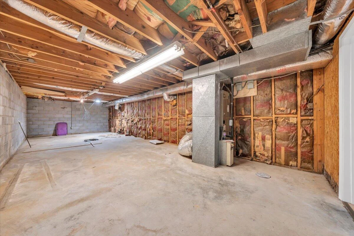 1322 Lakeridge CIR - Photo 11