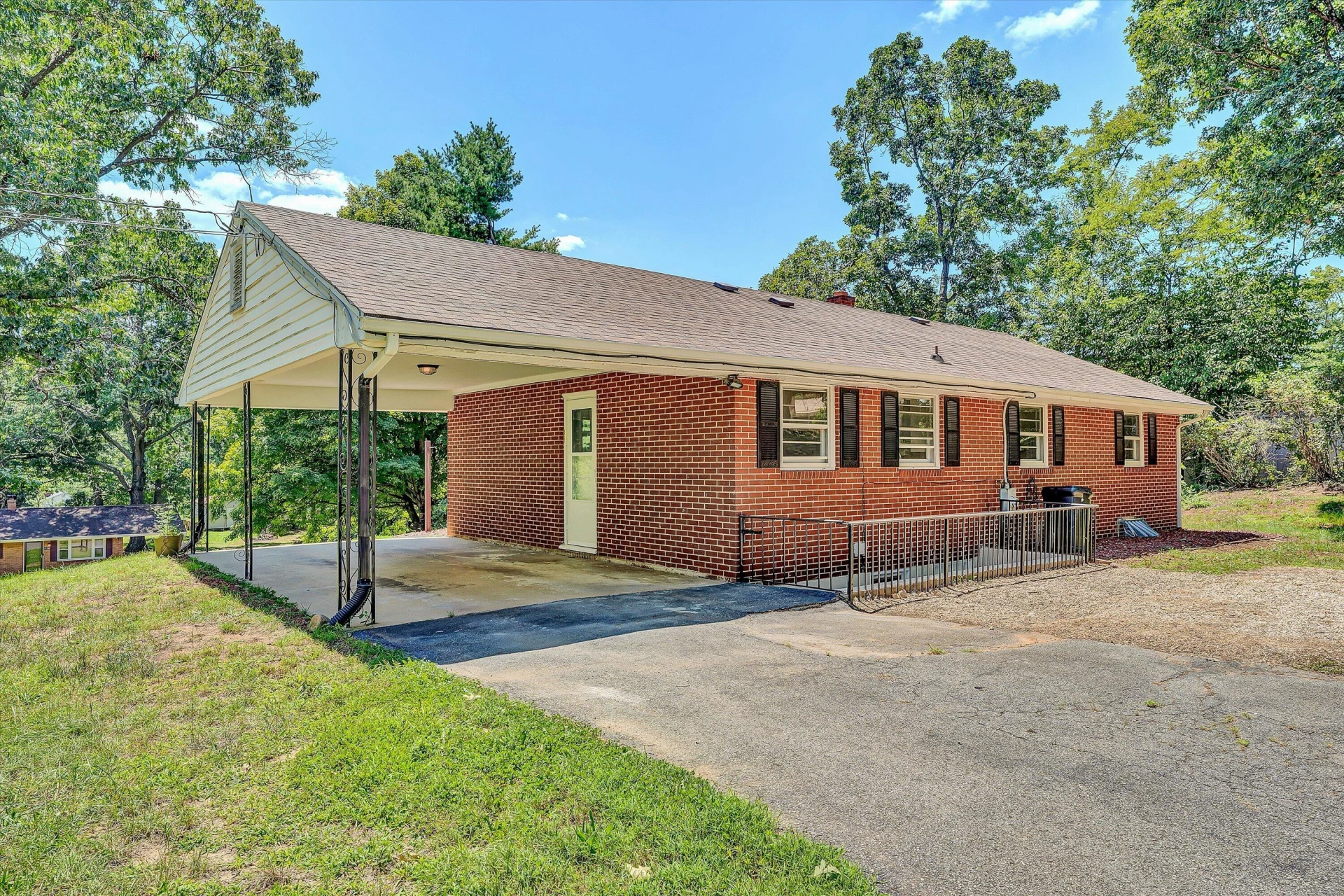 1131 2Nd ST - Photo 19