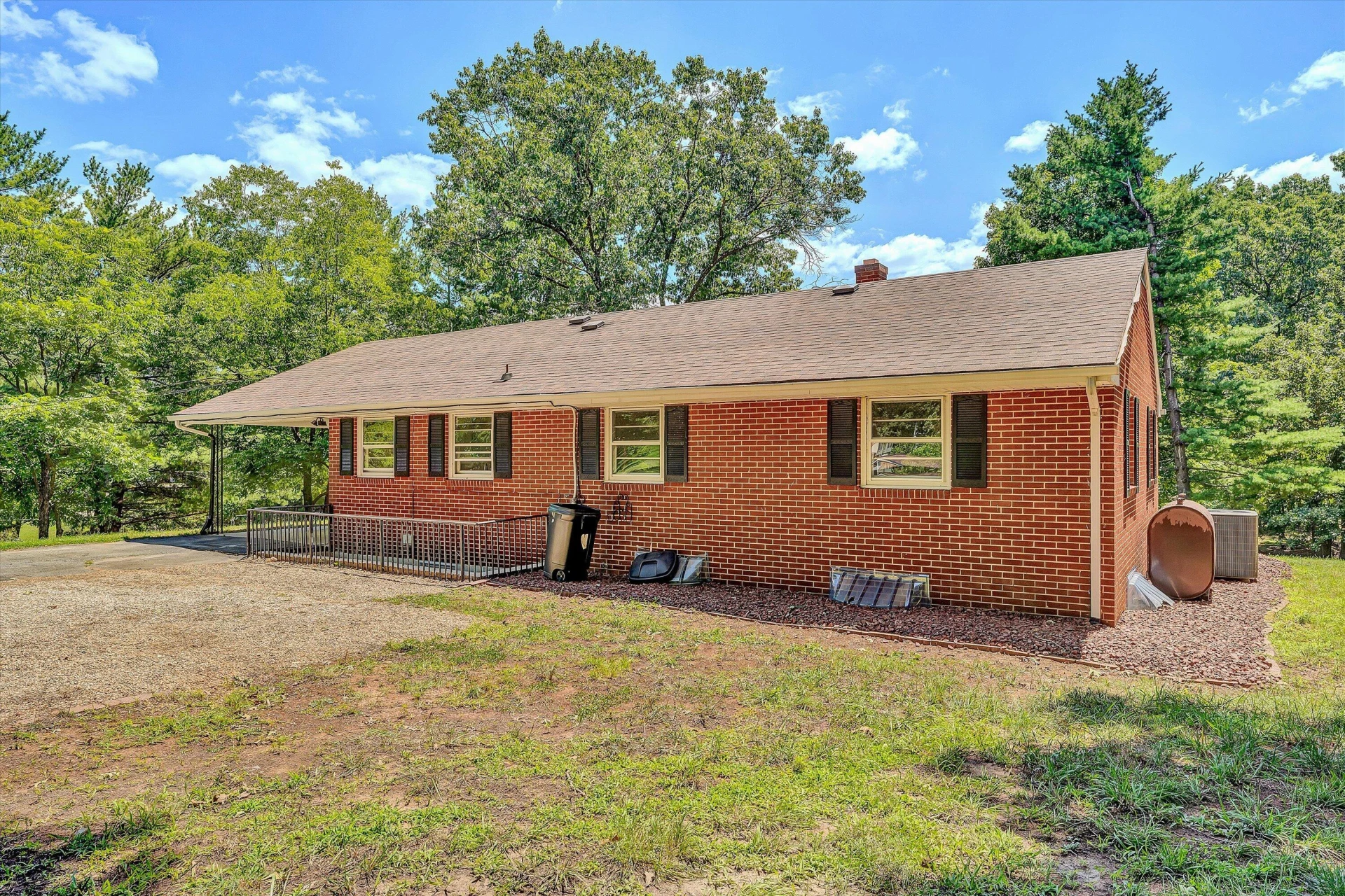 1131 2Nd ST - Photo 21