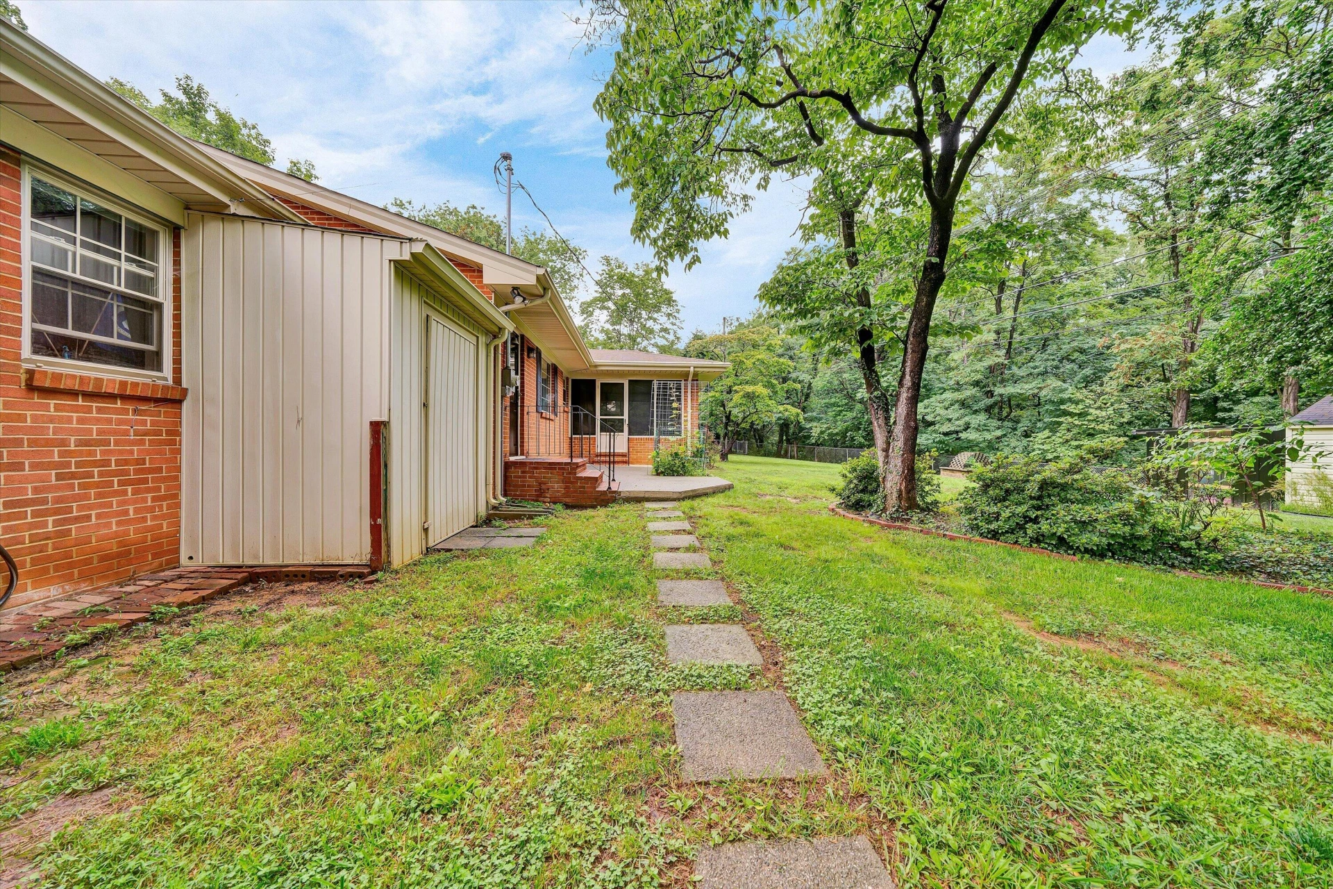 508 N Shanks ST - Photo 24