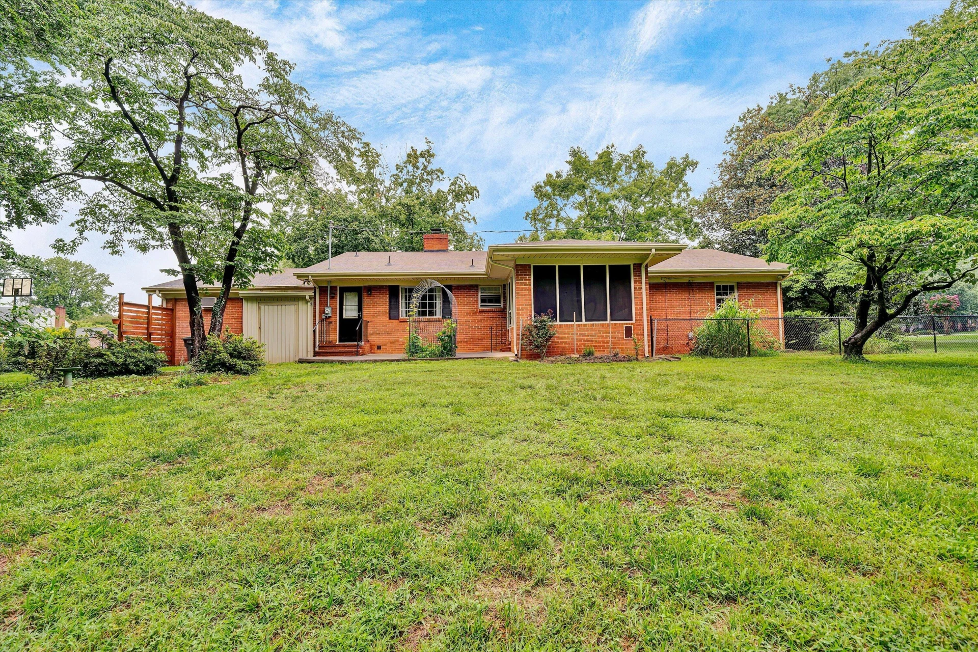 508 N Shanks ST - Photo 29