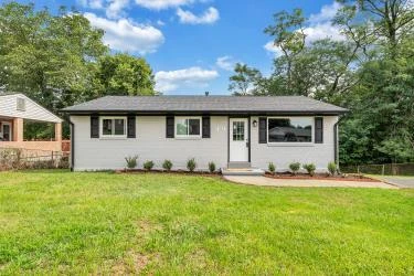 203 Cherryhill RD NW