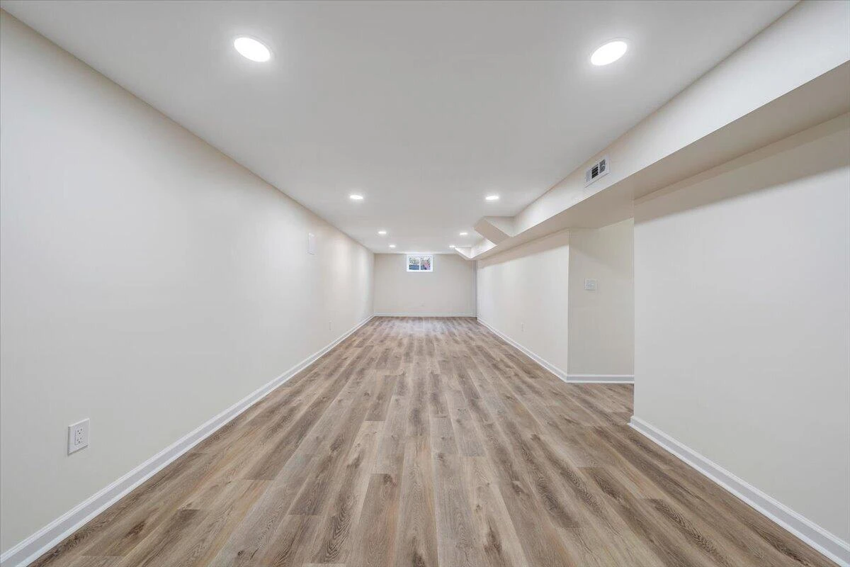 203 Cherryhill RD NW - Photo 21
