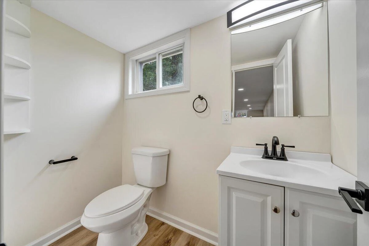 203 Cherryhill RD NW - Photo 25