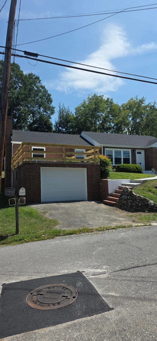 3424 Ventnor RD SE - Photo 2