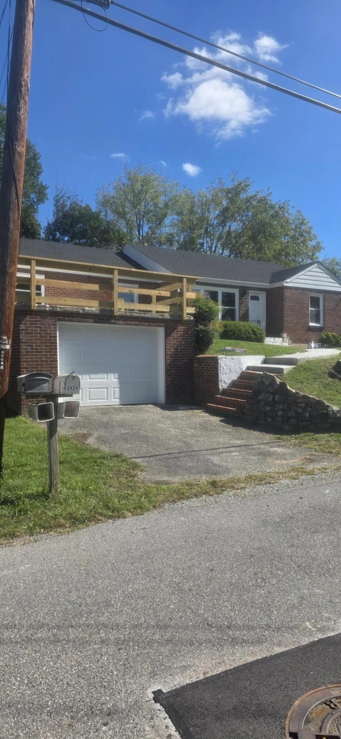 3424 Ventnor RD SE - Photo 3