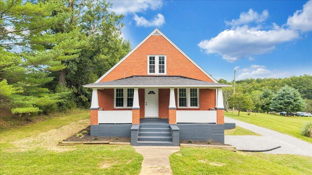 1578 Jordantown RD - Photo 2