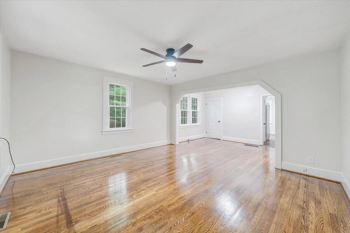 1578 Jordantown RD - Photo 3