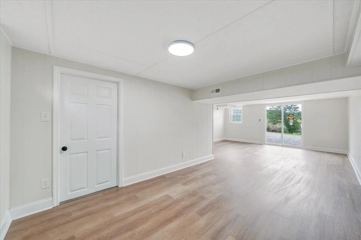 1578 Jordantown RD - Photo 27