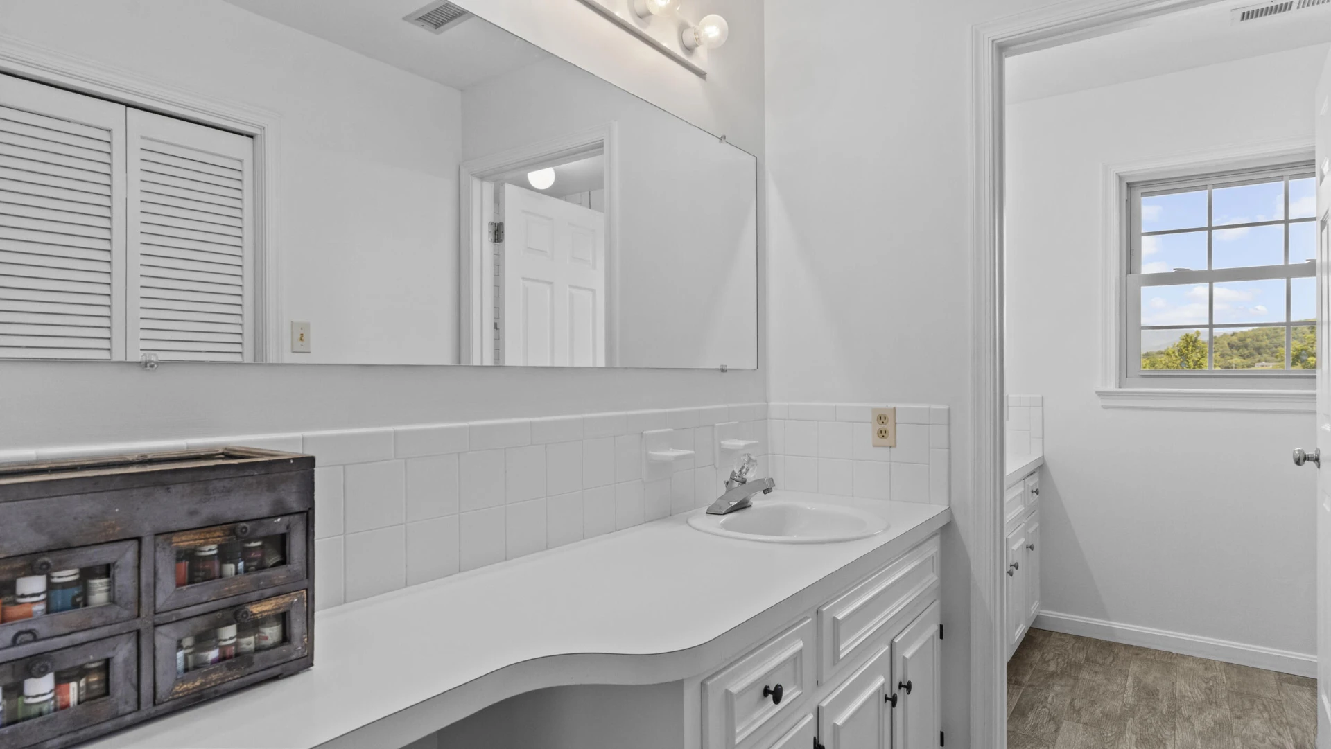 212 N North Branch RD - Photo 28