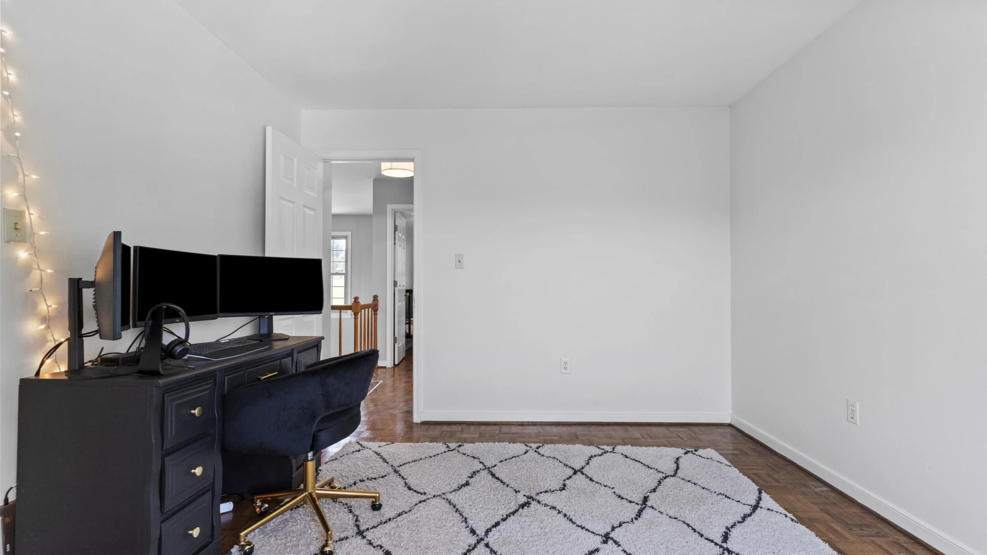 212 N North Branch RD - Photo 33