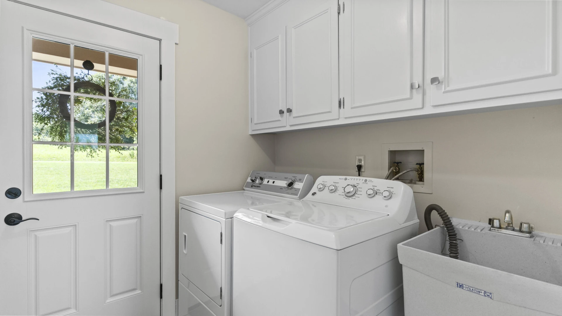 212 N North Branch RD - Photo 37