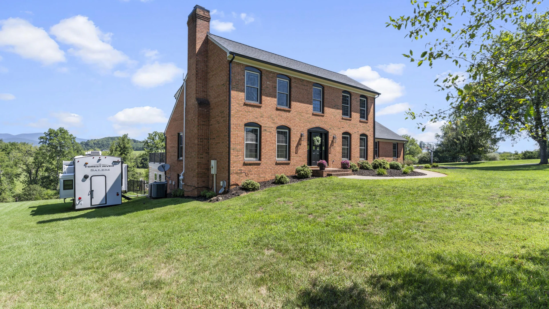 212 N North Branch RD - Photo 43