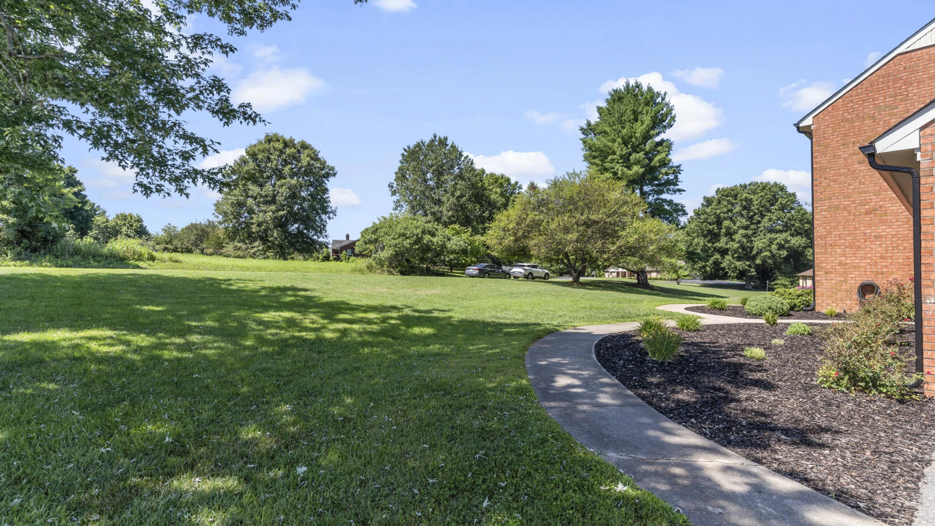 212 N North Branch RD - Photo 59