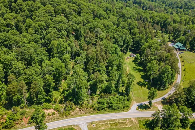 533 COOPERS COVE RD, Hardy, VA, 24101