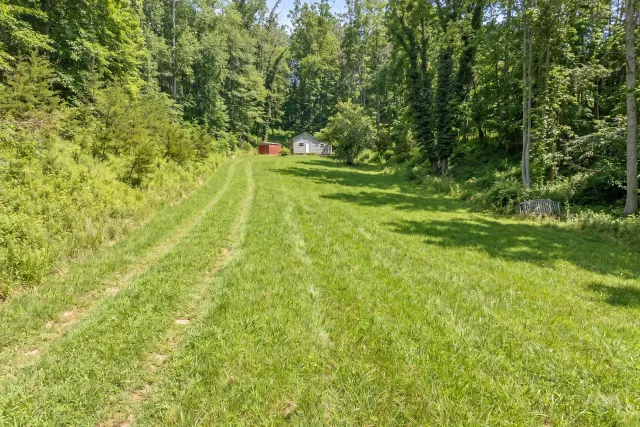 533 COOPERS COVE RD, Hardy, VA, 24101