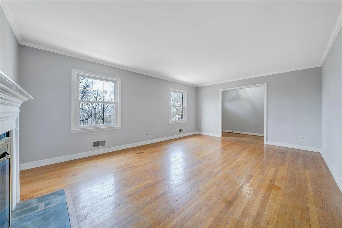 3044 Burnleigh RD SW - Photo 7