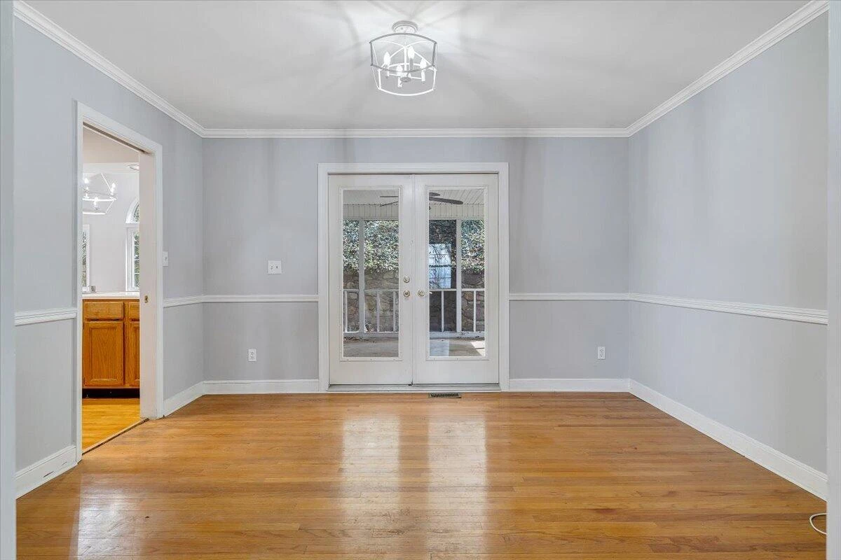3044 Burnleigh RD SW - Photo 10