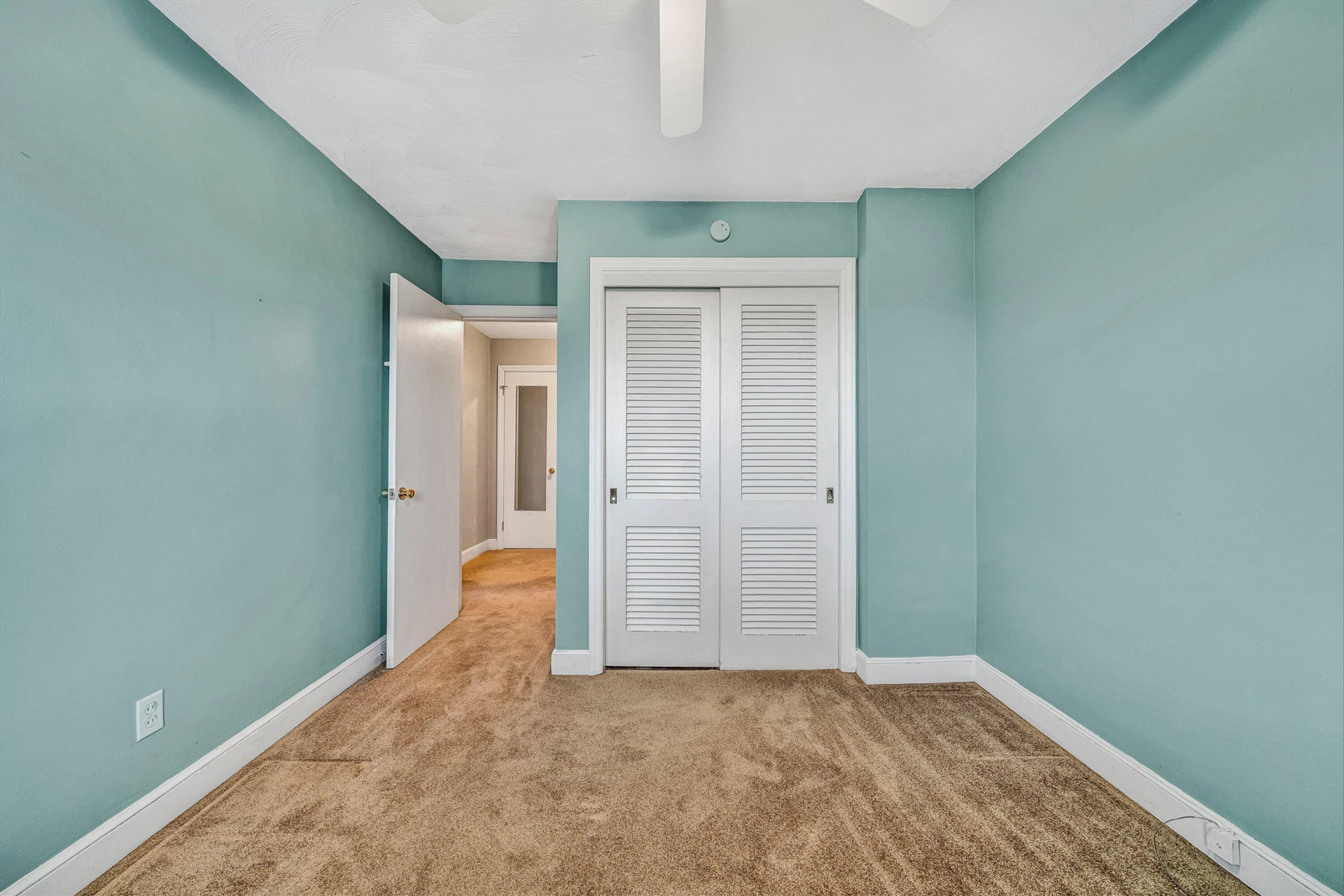 3662 Grandview AVE NW - Photo 14