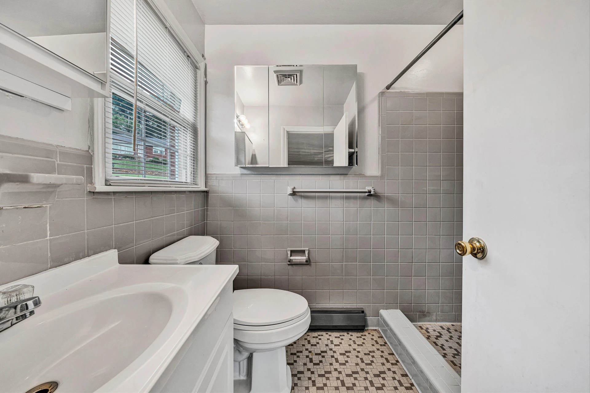 3662 Grandview AVE NW - Photo 19