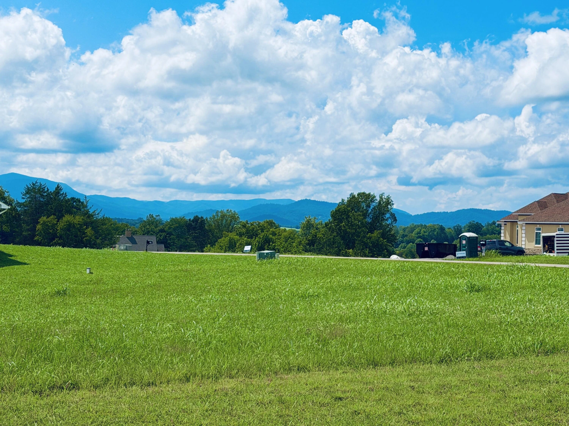 172 Nyle Ridge RD - Photo 2