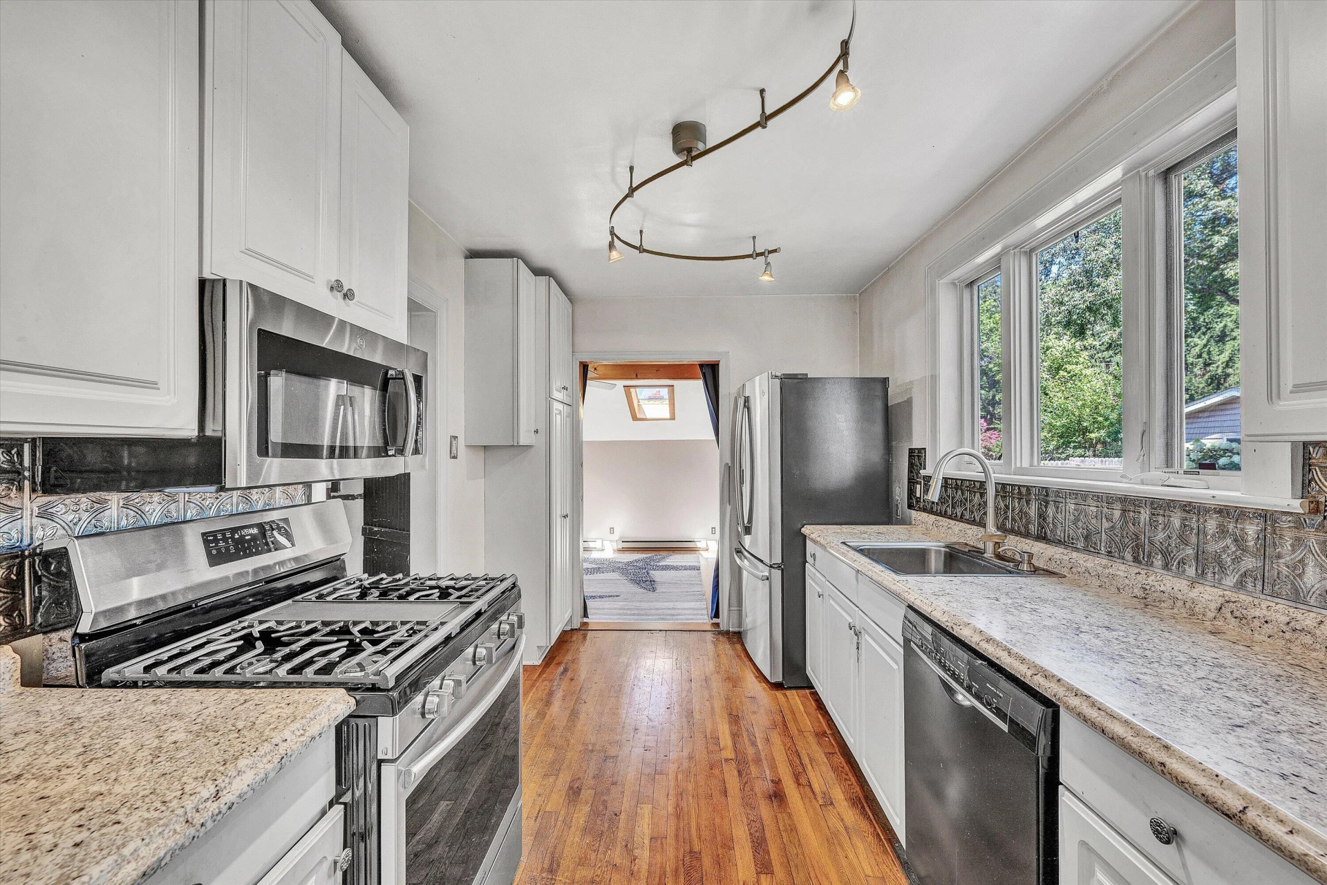 2923 Corbieshaw RD SW - Photo 15