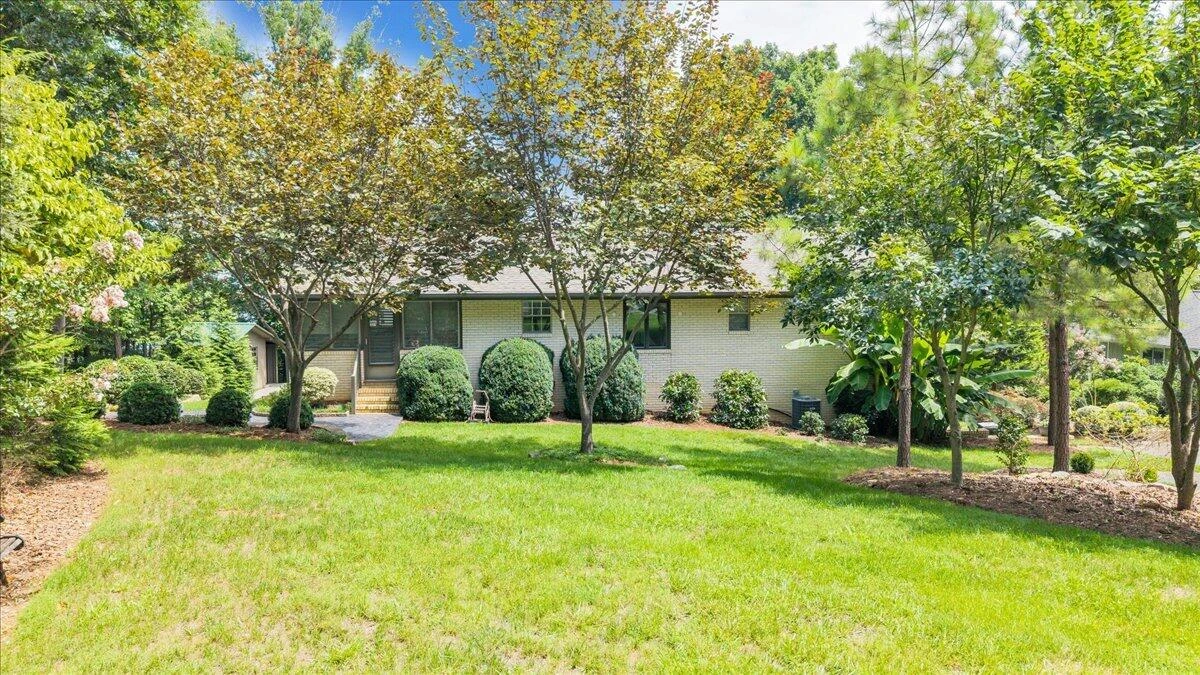 1276 Belle Isle DR - Photo 6