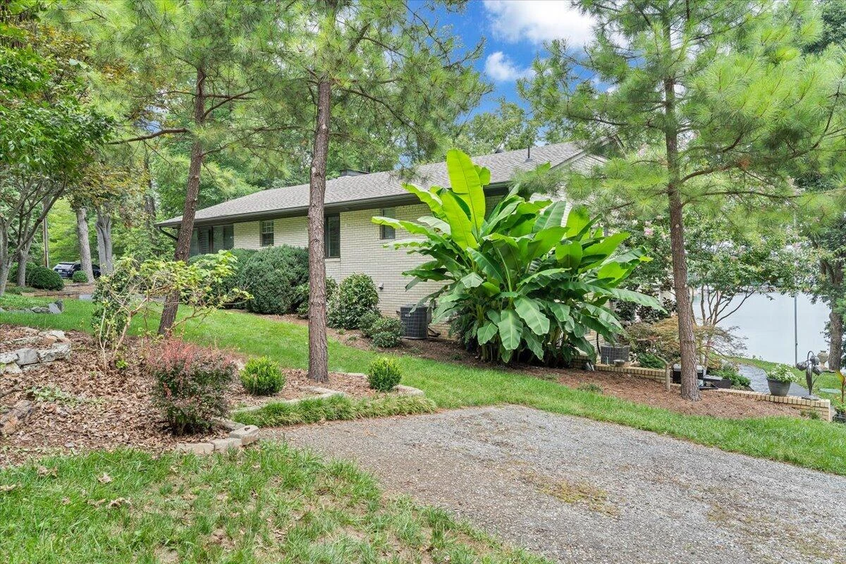 1276 Belle Isle DR - Photo 58